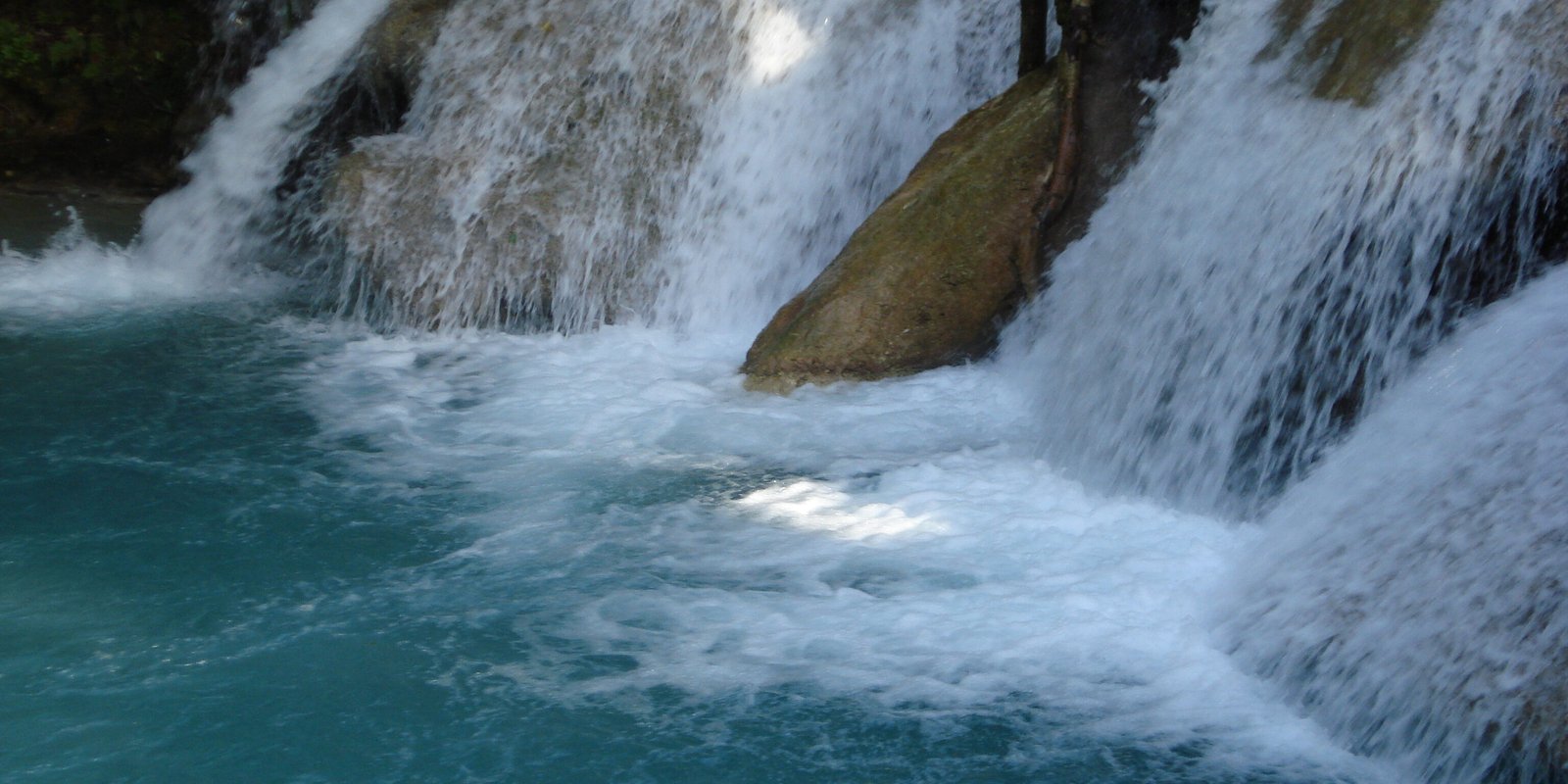 About-Jamaica-Land-of-Wood-and-Water