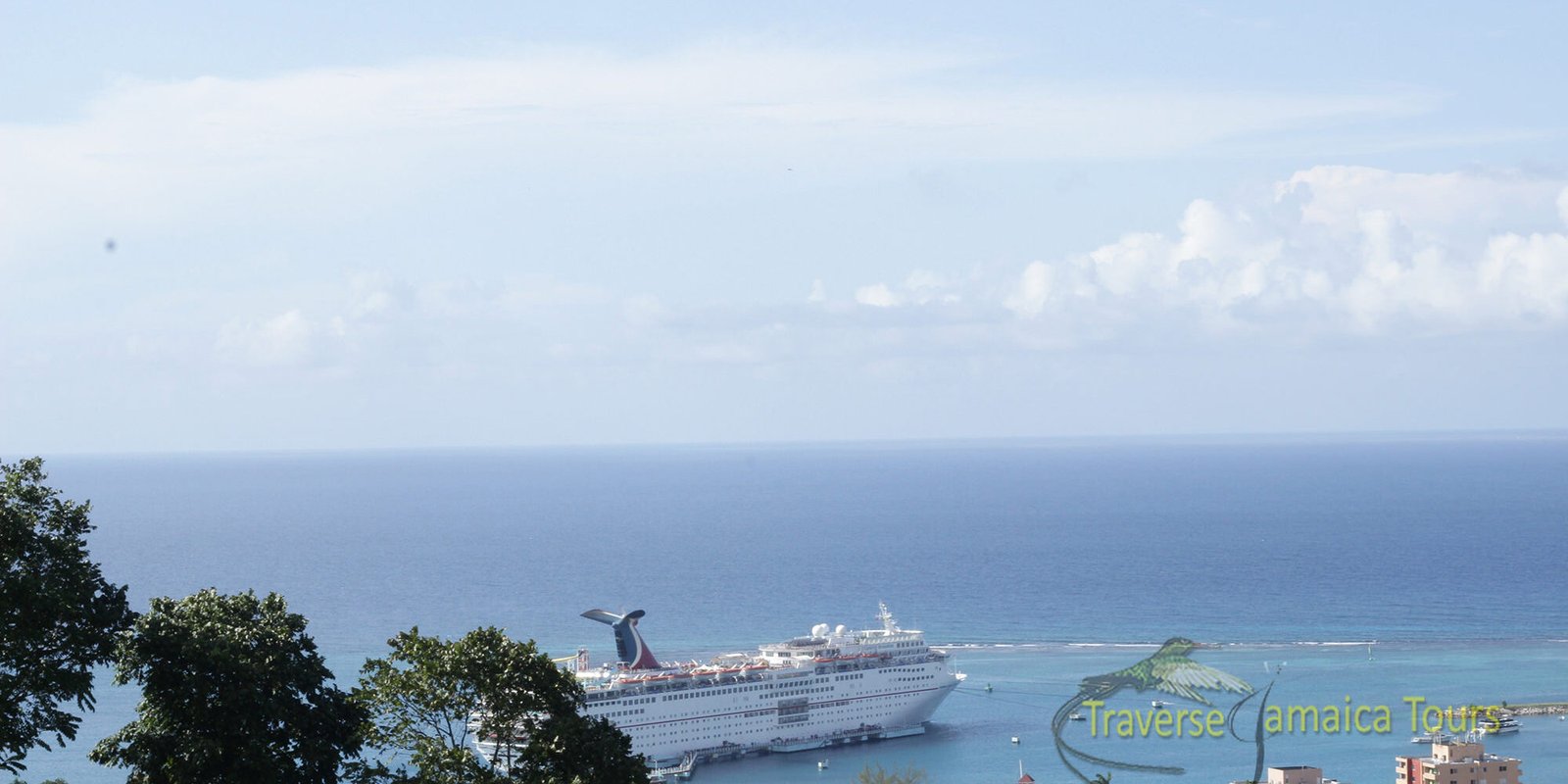 over-looking-Ocho-Rios–carnival-cruise-ship-in-port