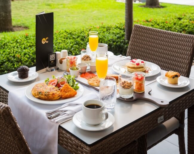 Elite Club breakfast