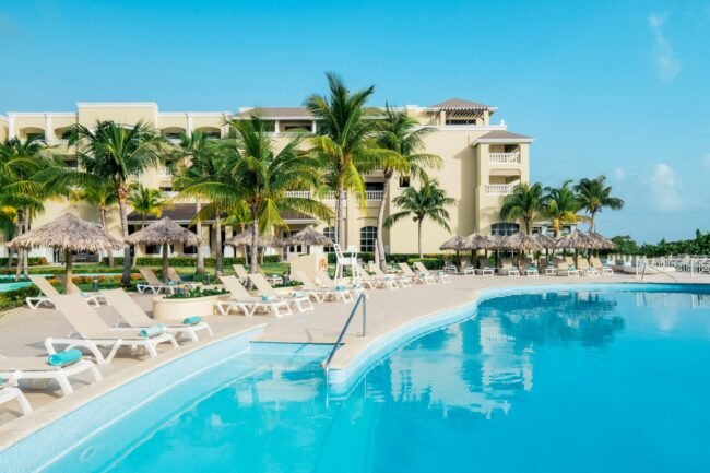 Iberostar Waves Rose Hall Beach